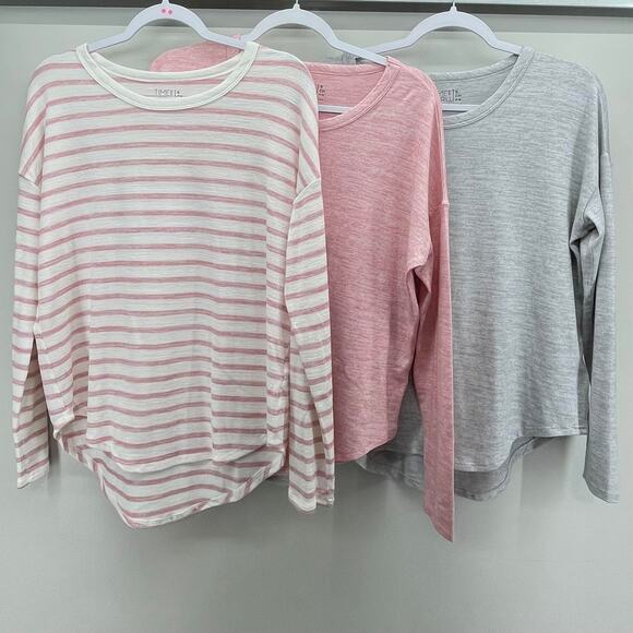 Time &‎ Tru Crewneck Round Hem Relaxed Fit Long Sleeve Knit Tops - Lot of 3 - Picture 1 of 1